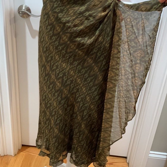 Ralf Lauren 100% silk skirt. Size M - Picture 2 of 5